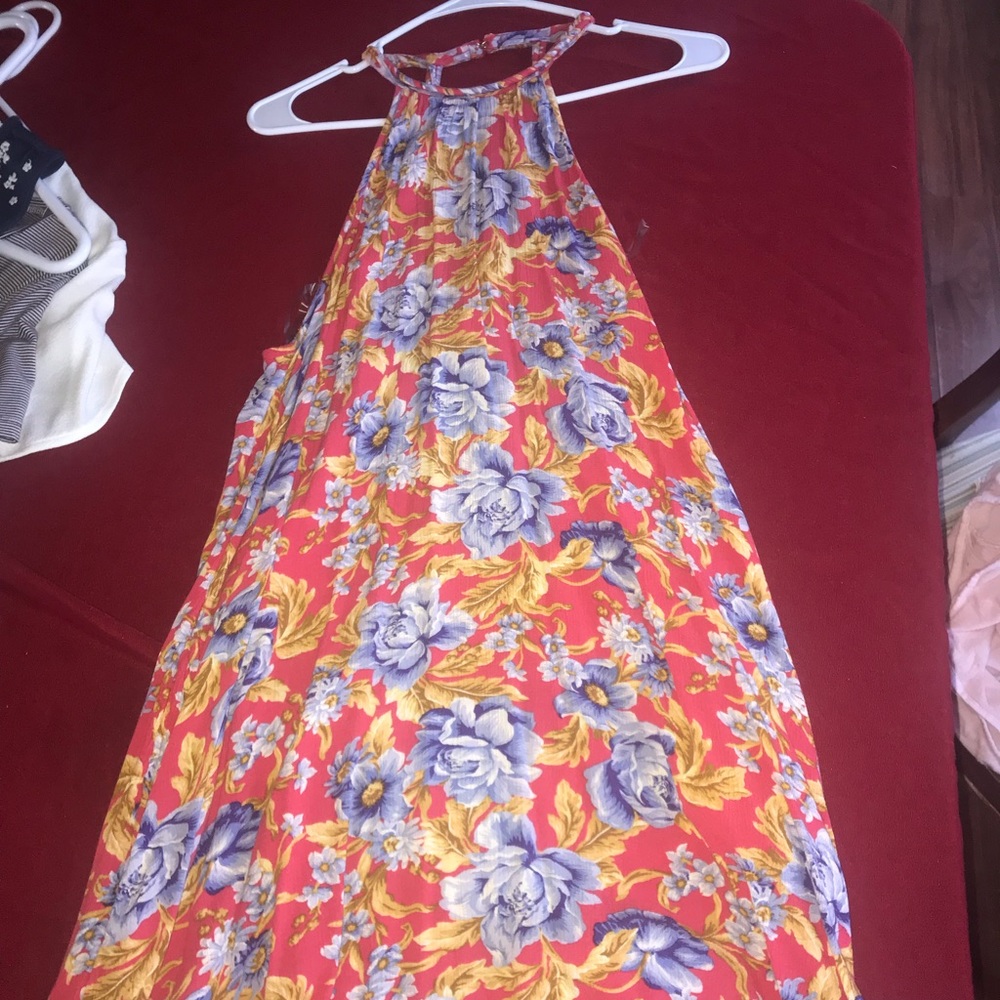 american eagle floral dress!